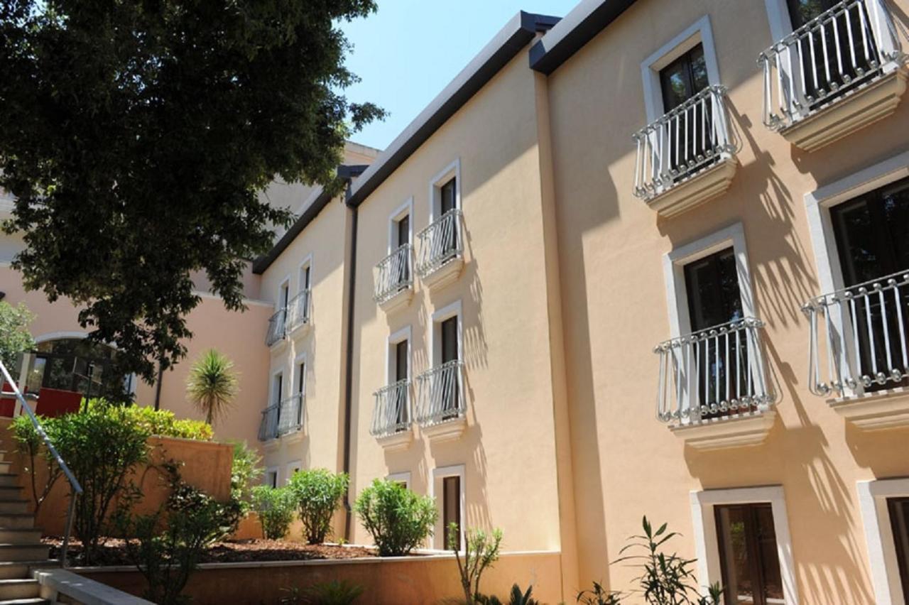 Hotel Villa Rosa Martina Franca Dış mekan fotoğraf