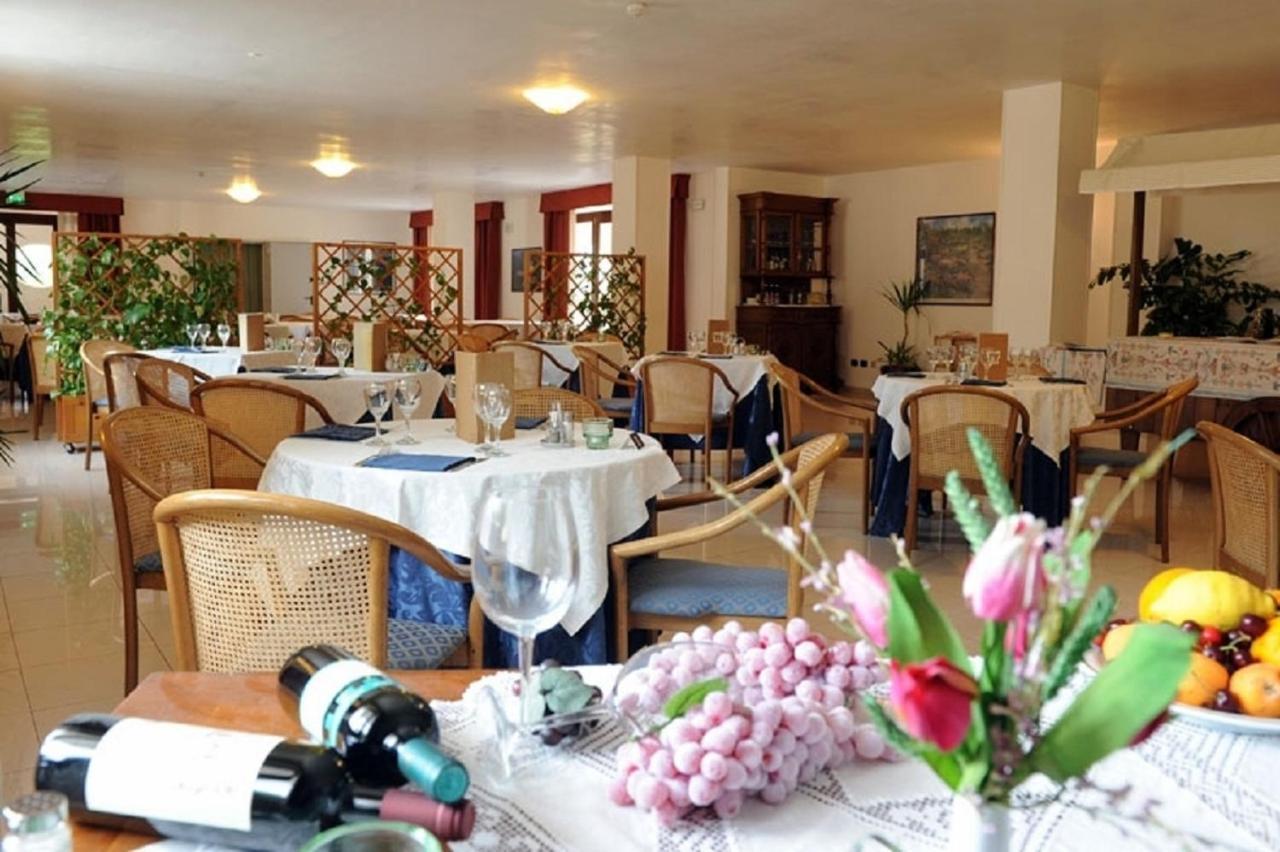 Hotel Villa Rosa Martina Franca Dış mekan fotoğraf