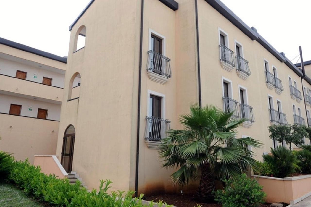 Hotel Villa Rosa Martina Franca Dış mekan fotoğraf