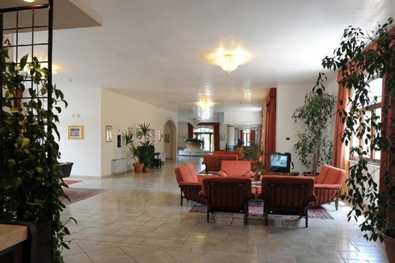 Hotel Villa Rosa Martina Franca Dış mekan fotoğraf